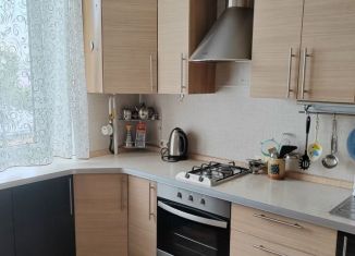 2-ком. квартира в аренду, 55 м2, Ангарск, квартал Б, 14