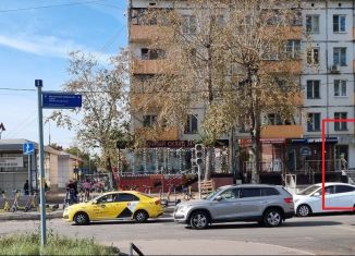 Сдаю в аренду торговую площадь, 15.5 м2, Москва, Волгоградский проспект, 119/22, район Кузьминки