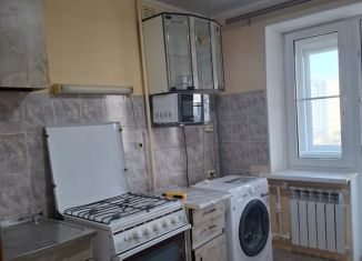 Сдам в аренду 2-комнатную квартиру, 58 м2, Астрахань, Берёзовский переулок, 31, Ленинский район