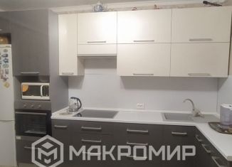 Продам 2-комнатную квартиру, 59.9 м2, Орловская область, улица Генерала Лаврова, 10