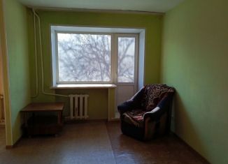 Сдам в аренду 1-комнатную квартиру, 30 м2, поселок городского типа Грамотеино, Светлая улица, 4