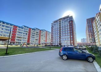 Продажа двухкомнатной квартиры, 69 м2, Нальчик, Балкарская улица, 97к3, ЖК Петровский