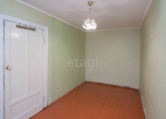 Продается 2-комнатная квартира, 43 м2, Новокузнецк, улица Кирова, 41