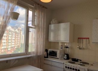 Сдам 1-комнатную квартиру, 38 м2, Москва, Скобелевская улица, 38, ЮЗАО