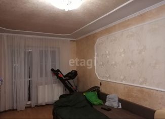 Продажа трехкомнатной квартиры, 75 м2, Остров, улица К. Назаровой, 46