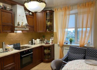 Продам 3-ком. квартиру, 84 м2, Орёл, улица Колпакчи, 29