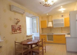 Продаю 3-ком. квартиру, 112 м2, Ростовская область, улица Волкова, 41