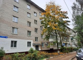 Продается 1-комнатная квартира, 30 м2, Солнечногорск, улица Баранова, 44