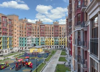 Продам 3-комнатную квартиру, 64 м2, деревня Сабурово, Рождественская улица, 1