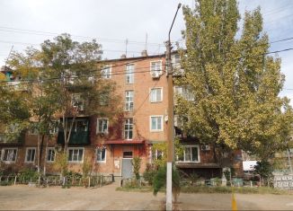 Продается двухкомнатная квартира, 44 м2, село Икряное, Советская улица, 42