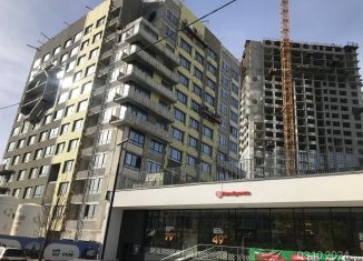 Продам 2-ком. квартиру, 74.6 м2, Свердловская область, улица Репина, 77