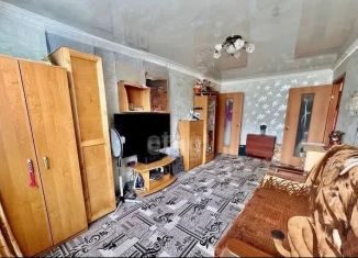 Продаю двухкомнатную квартиру, 42.5 м2, Кириши, Пионерская улица, 11