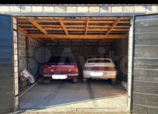 Продам гараж, 30 м2, поселок городского типа Благовещенка, Центральная площадь