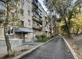 Сдаю 1-ком. квартиру, 32 м2, Саратов, проспект Энтузиастов, 3Б