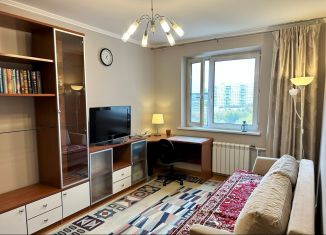 Сдача в аренду 3-ком. квартиры, 75.5 м2, Москва, Никулинская улица, 15к1, метро Говорово