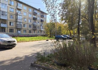 Продается двухкомнатная квартира, 44 м2, Чехов, Комсомольская улица, 7