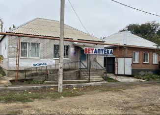 Продам торговую площадь, 66 м2, Ставропольский край, улица Ленина, 2