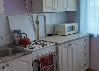 Сдаю в аренду трехкомнатную квартиру, 47 м2, Пермь, шоссе Космонавтов, 88, Дзержинский район