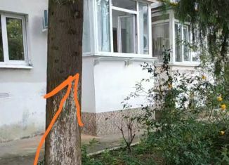 Сдам 1-комнатную квартиру, 31.5 м2, Сочи, Курская улица, 46, микрорайон ВВС