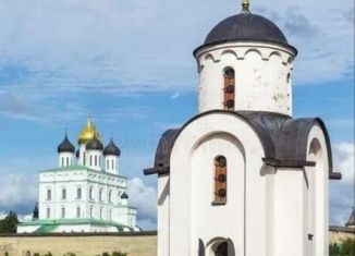 2-комнатная квартира в аренду, 54 м2, Псков, улица Максима Горького, 35