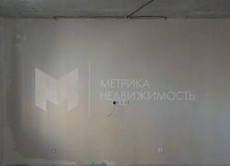 Продается двухкомнатная квартира, 80.7 м2, Тюменская область, улица Мельникайте, 32к1