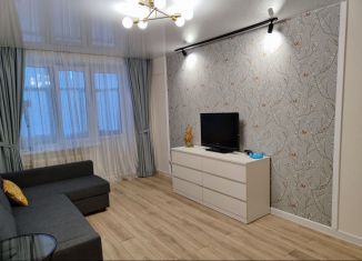 Сдам 2-ком. квартиру, 45 м2, Москва, Живописная улица, 24