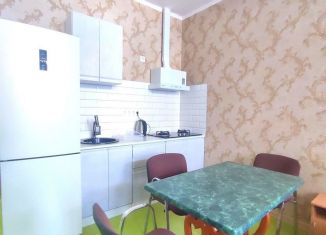 Квартира в аренду студия, 50 м2, Алушта, улица Глазкрицкого, 15