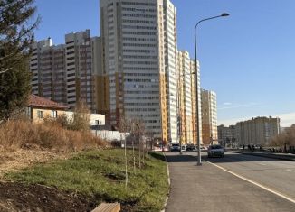 Продается 1-ком. квартира, 42.1 м2, Екатеринбург, метро Ботаническая, Рощинская улица, 44