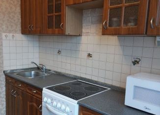 Сдаю 2-комнатную квартиру, 45 м2, Москва, Новоясеневский проспект, 12к3