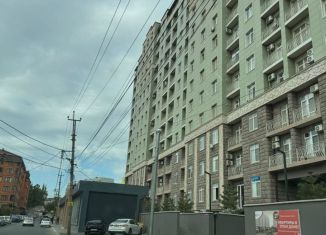 Продается помещение свободного назначения, 400 м2, Махачкала, улица Титова, 144к4, Советский район