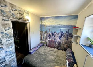 Сдаю в аренду 3-комнатную квартиру, 50 м2, Ялта, улица Сеченова, 37