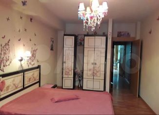 Сдается 2-ком. квартира, 70 м2, село Эстосадок, Эстонская улица, 37к7