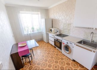 Аренда 2-ком. квартиры, 64 м2, Томск, Сибирская улица, 83