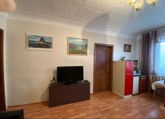 Продается 3-ком. квартира, 48 м2, Иркутск, Коммунистическая улица, 67