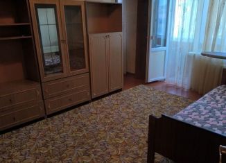 Сдам в аренду 2-ком. квартиру, 44 м2, Ефремов, улица Дружбы