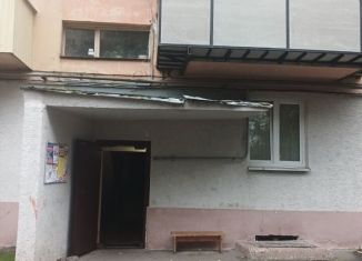 Продаю 1-комнатную квартиру, 35 м2, Нальчик, улица 2-й Таманской Дивизии, 462