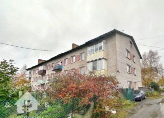 Продаю 2-ком. квартиру, 43 м2, Карелия, Советская улица, 3