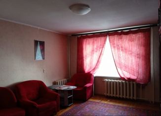 Сдам в аренду 1-комнатную квартиру, 37 м2, Екатеринбург, улица Стачек, 57, улица Стачек