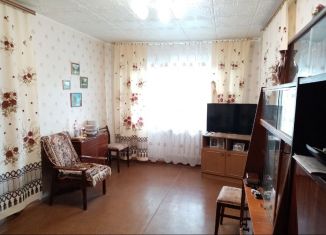 Продам двухкомнатную квартиру, 44 м2, село Исаклы, Куйбышевская улица, 98