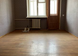 Продам 1-ком. квартиру, 32 м2, Карачаево-Черкесия, Советская улица, 65