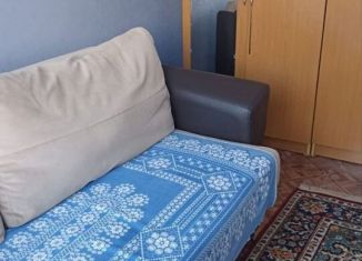 Сдаю 1-ком. квартиру, 41 м2, Черкесск, улица Коста Хетагурова, 5А