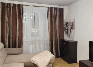 Аренда 1-ком. квартиры, 40 м2, Москва, Мичуринский проспект, 17к1