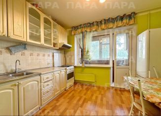 3-ком. квартира в аренду, 80 м2, Самарская область, Солнечная улица, 39