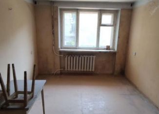 Продается 2-ком. квартира, 46.1 м2, поселок городского типа Приморский, улица Гагарина, 1