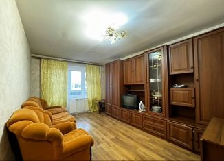 Продам 2-ком. квартиру, 52 м2, Смоленская область, улица Попова, 34