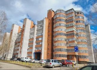 Сдаю 2-ком. квартиру, 76.6 м2, Красноярский край, улица Академгородок, 10А