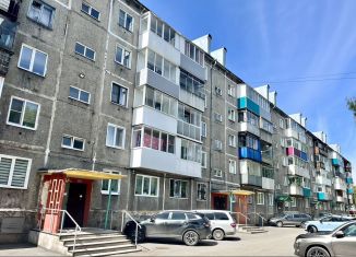 3-комнатная квартира на продажу, 61.3 м2, Кемеровская область, улица Обручева, 17