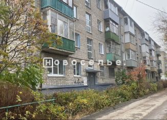 Продается 3-комнатная квартира, 41.7 м2, Рязанская область, улица Ленинского Комсомола, 32