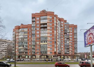 Продается трехкомнатная квартира, 111.7 м2, Санкт-Петербург, метро Озерки, Северный проспект, 18/1