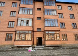 Продаю 1-ком. квартиру, 44 м2, Ингушетия, улица Менделеева, 54к3